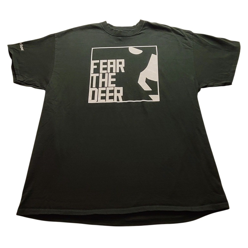 Milwaukee Bucks Fear The‎ Deer T Shirt Men's XL Green Gildan NBA Basketball Tee